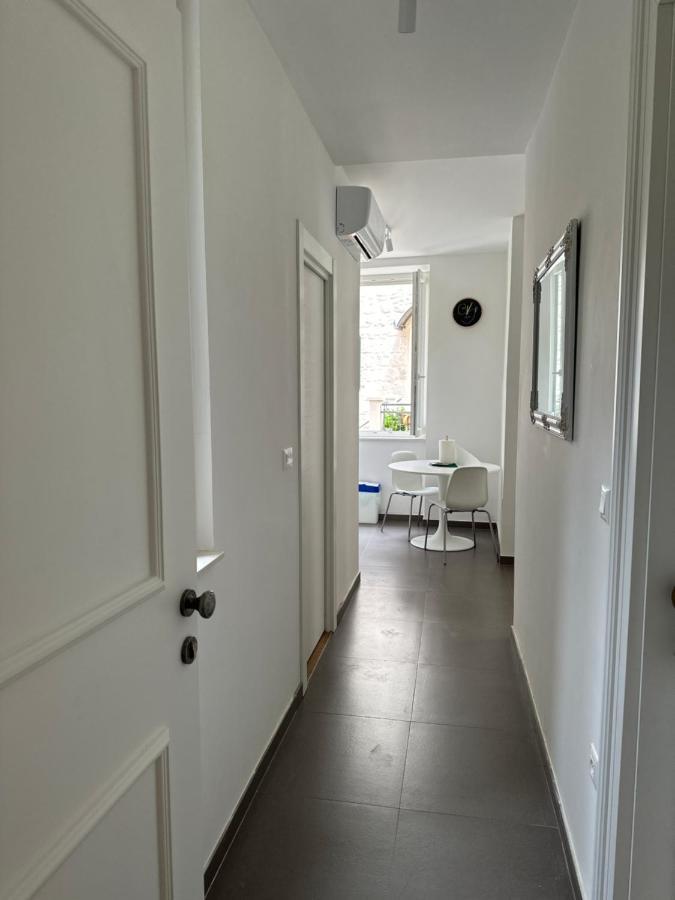 Old Town Apolon Luxury Apartment Spalato Esterno foto